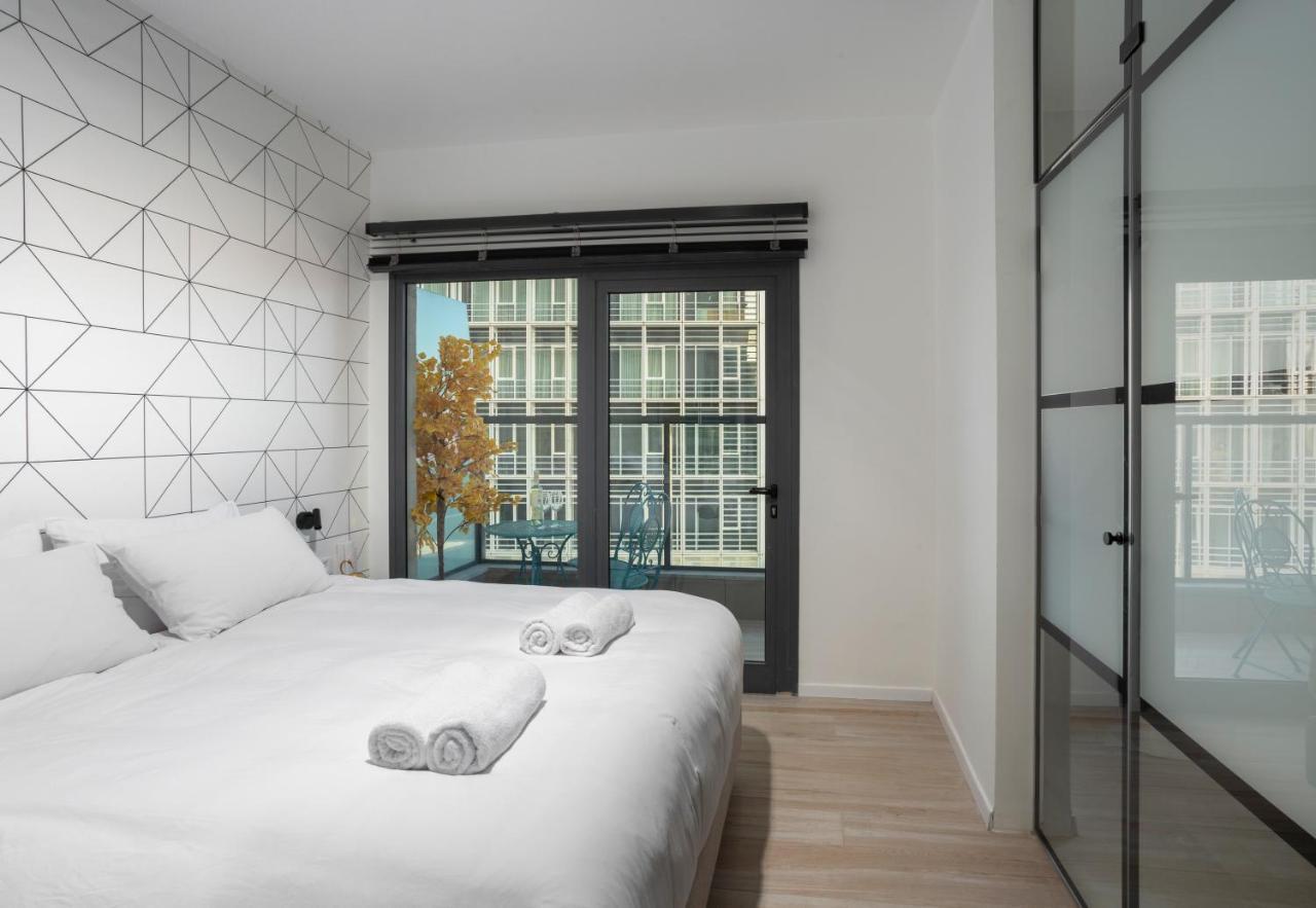Spacious 3Br Penthouse With Jacuzzi On Rosthchild By Holyguest Tel Aviv Esterno foto